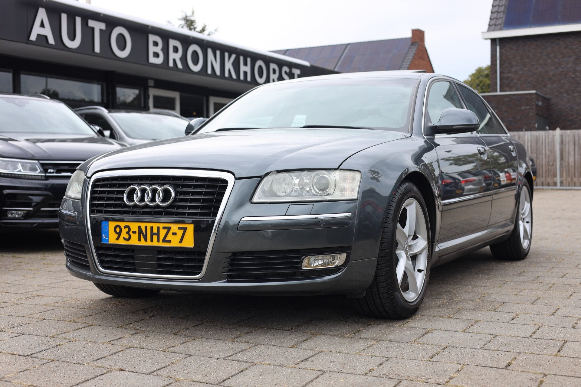 Audi A8 2.8 FSIe AUT I LEDER I ACC I NAVI I 19 INCH, Auto's, Gebruikt, Zwart, 2773 cc, Leder