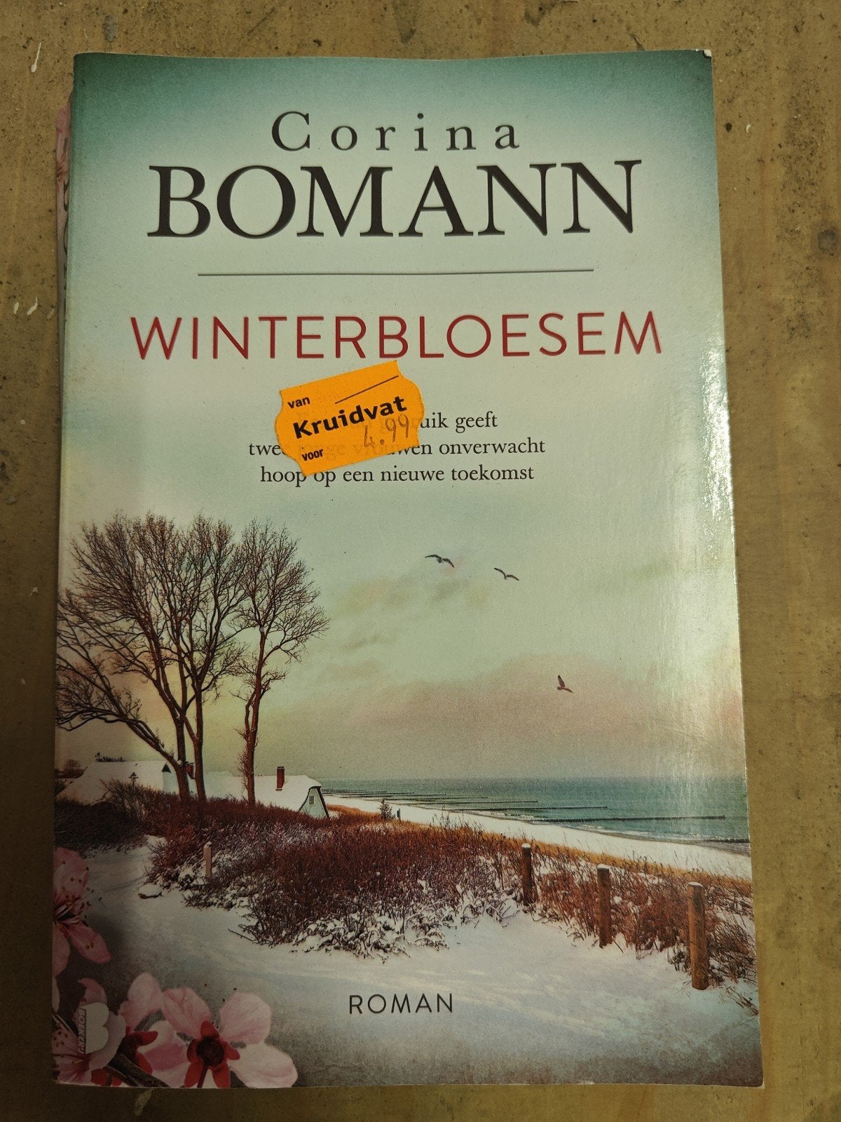 Corina Bomann - Winterbloesem, Ophalen of Verzenden, Zo goed als nieuw, Corina Bomann, Nederland