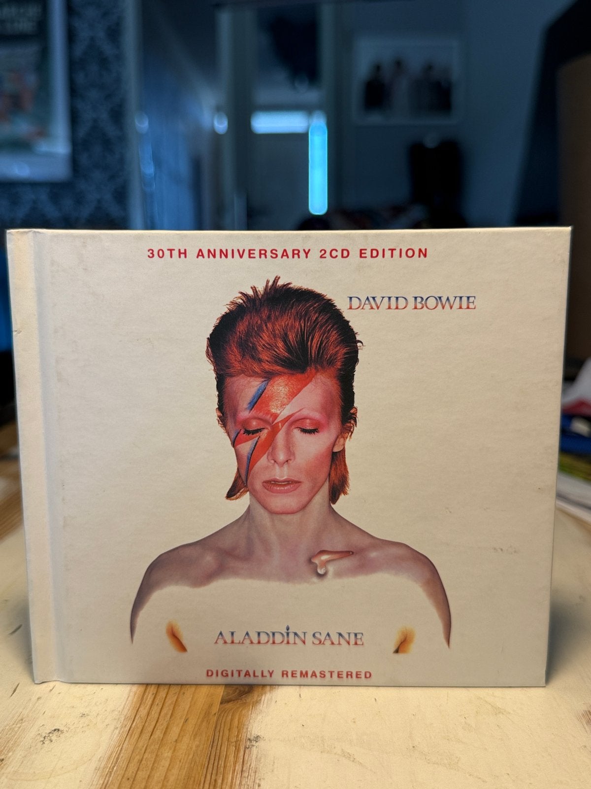 David Bowie - Aladdin Sane 30th Anniversary 2CD Edition, Ophalen of Verzenden, 2000 - 2009, Zo goed als nieuw, Boxset