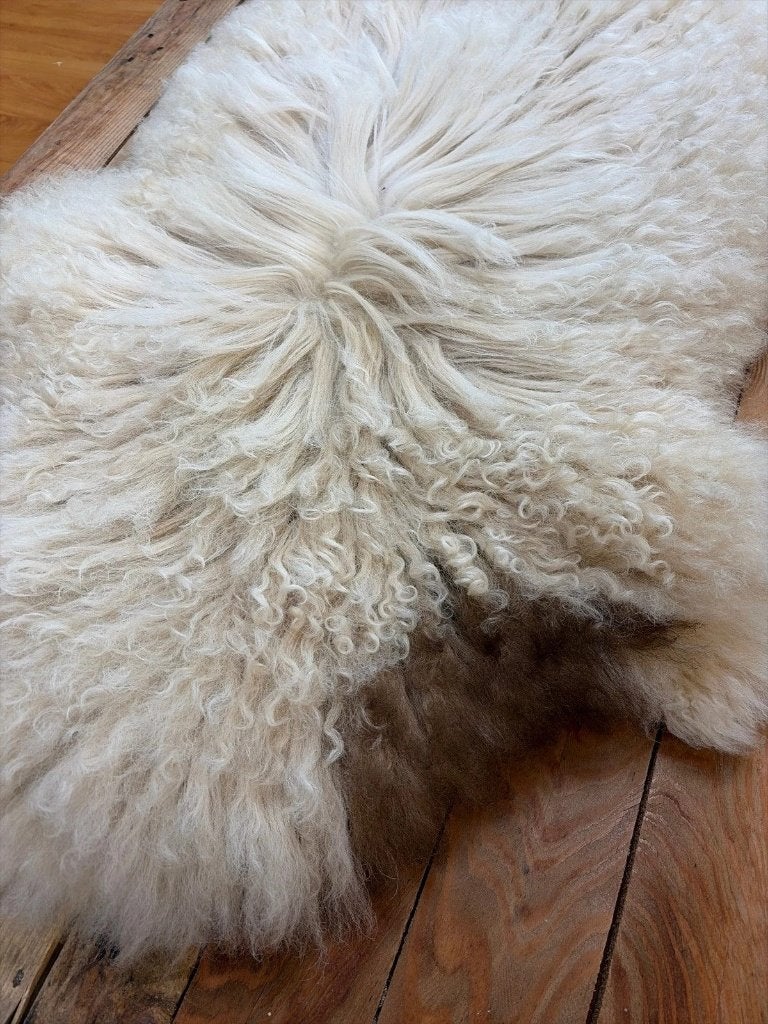 Bonte krul bergschaap schapenvacht, Djt@dejuistetoon.eu, Ophalen of Verzenden, Zo goed als nieuw, Mon Plaisir 19, Etten-Leur, Netherlands