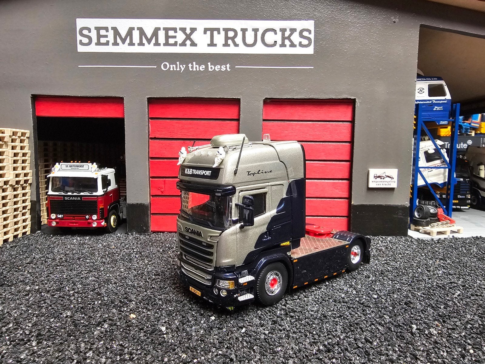 tekno scania r serie k&b transport losse truck., Hobby en Vrije tijd, Modelauto's | 1:50, Ophalen, Zo goed als nieuw, Bus of Vrachtwagen