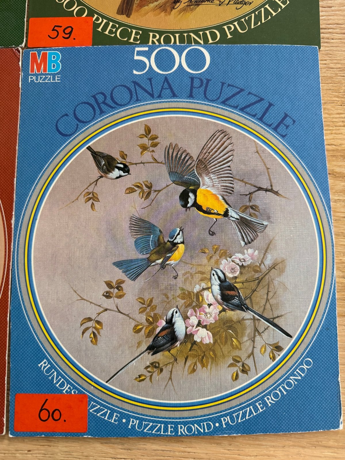 4x MB ronde Corona Puzzels 500 stukjes - Vogels, Hobby en Vrije tijd, Denksport en Puzzels, Ophalen of Verzenden, 500 t/m 1500 stukjes
