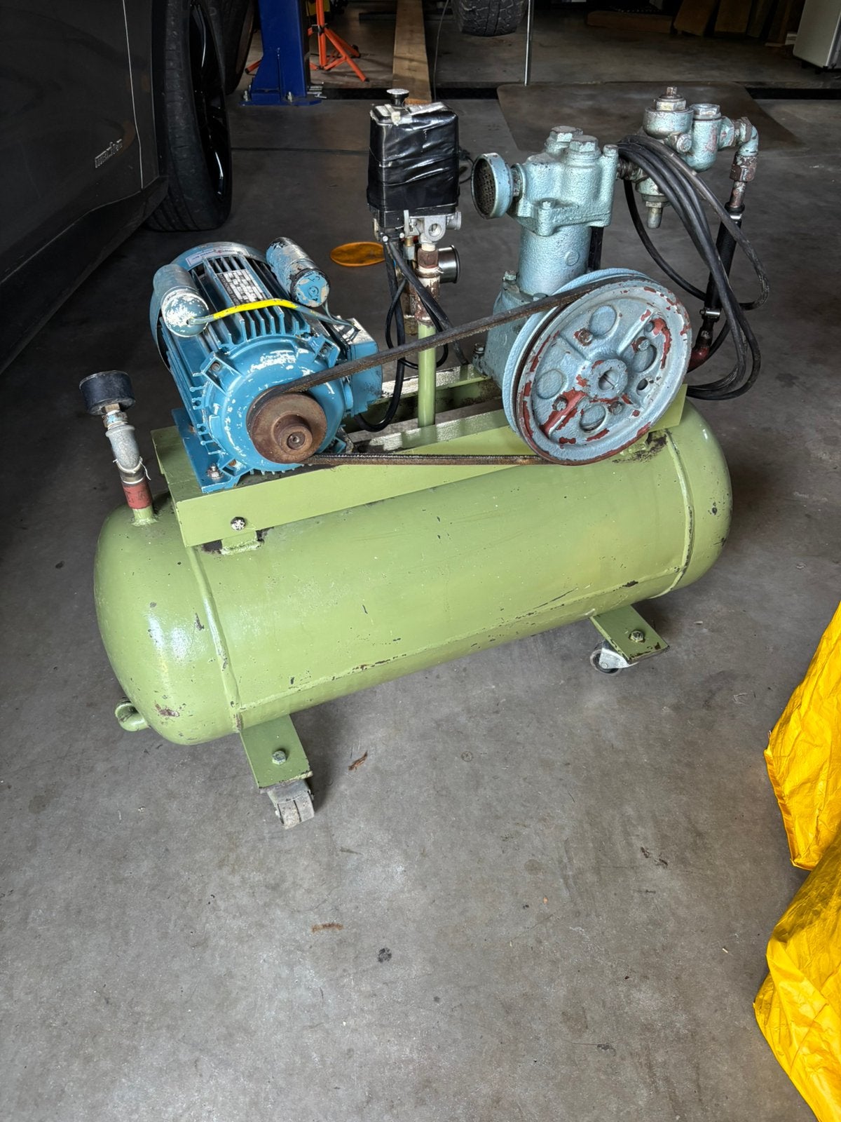 Compressor 8 bar 55 liter 230v, Ophalen, Gebruikt, 25 tot 100 liter, 200 tot 400 liter/min