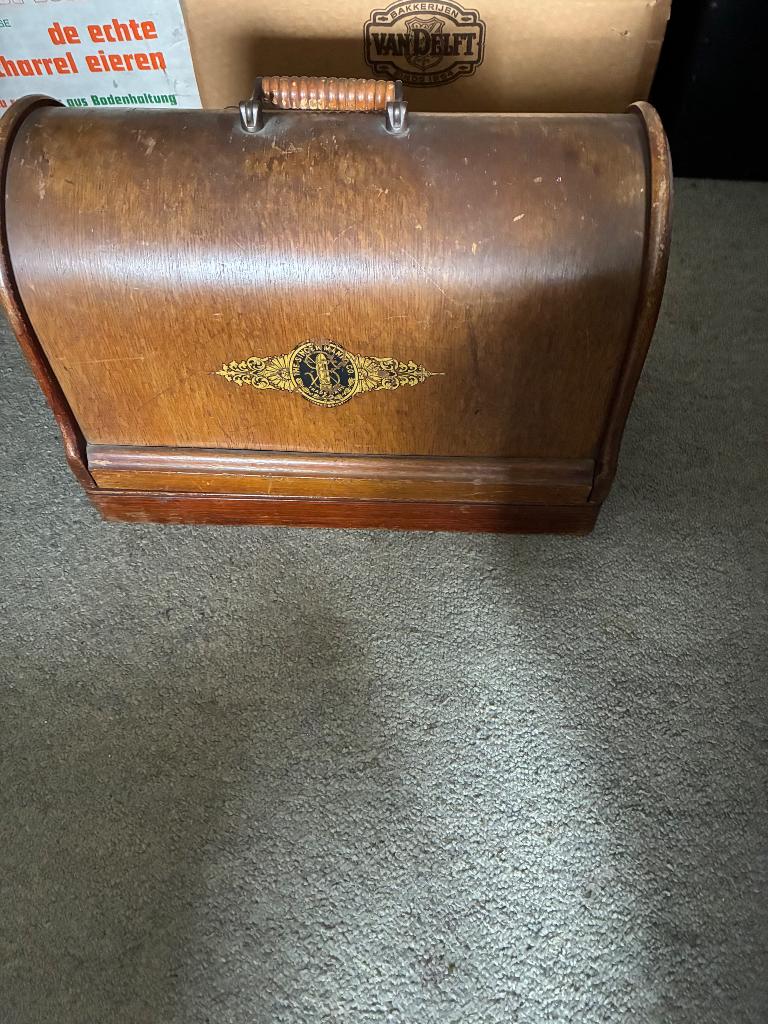Oude Singer naaimachine, Antiek en Kunst, Ophalen