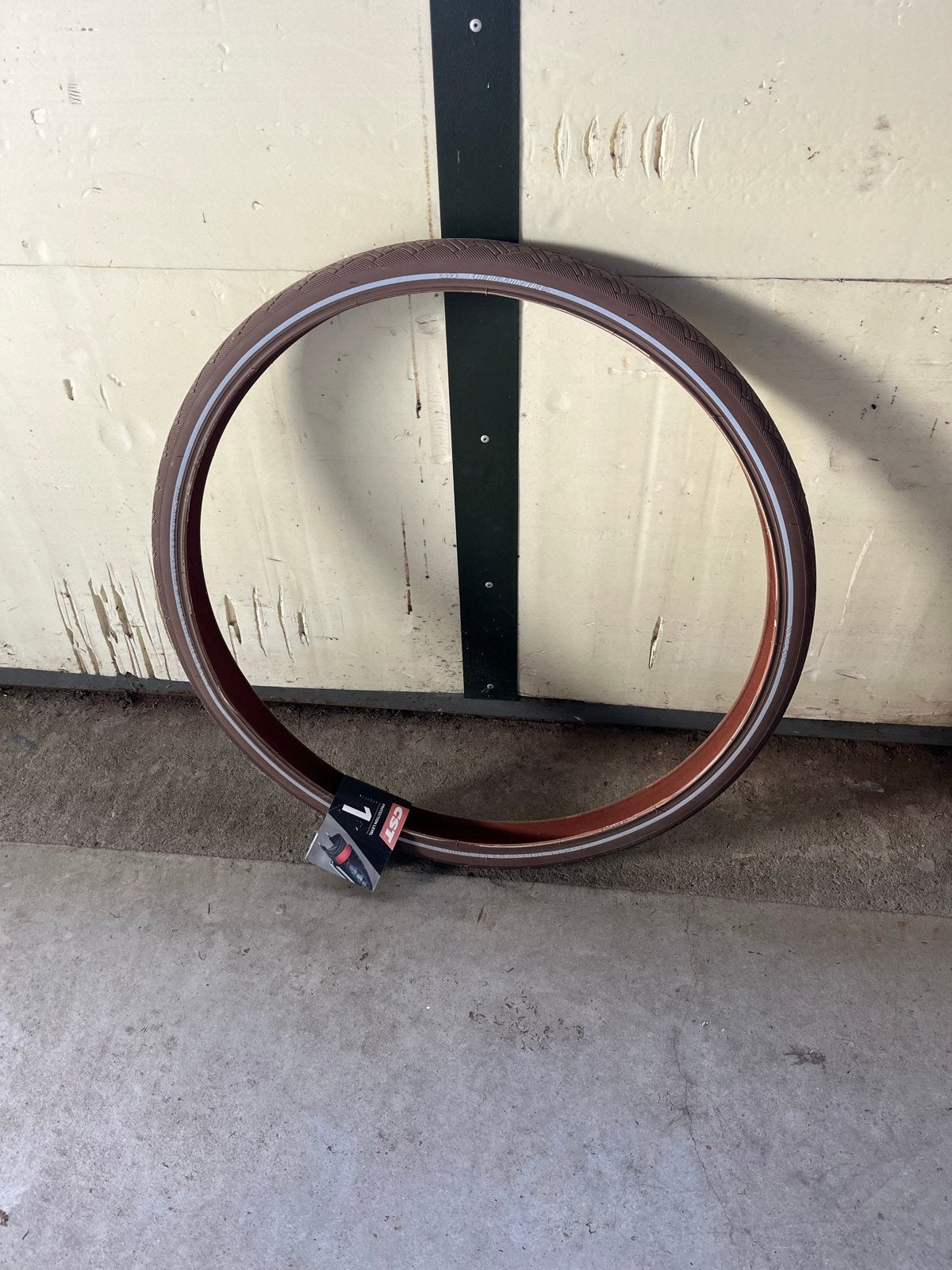 Nieuwe CST Buitenband Fiets 47-622 - 28” - C1635 - Bruin, Band, Nieuw, Ophalen of Verzenden, Rubber