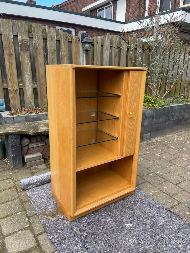 Chique vintage vitrinekast van Lüning (70x44x121 cm), Huis en Inrichting, Kasten | Vitrinekasten, Ophalen, Met deur(en), 100 tot 150 cm