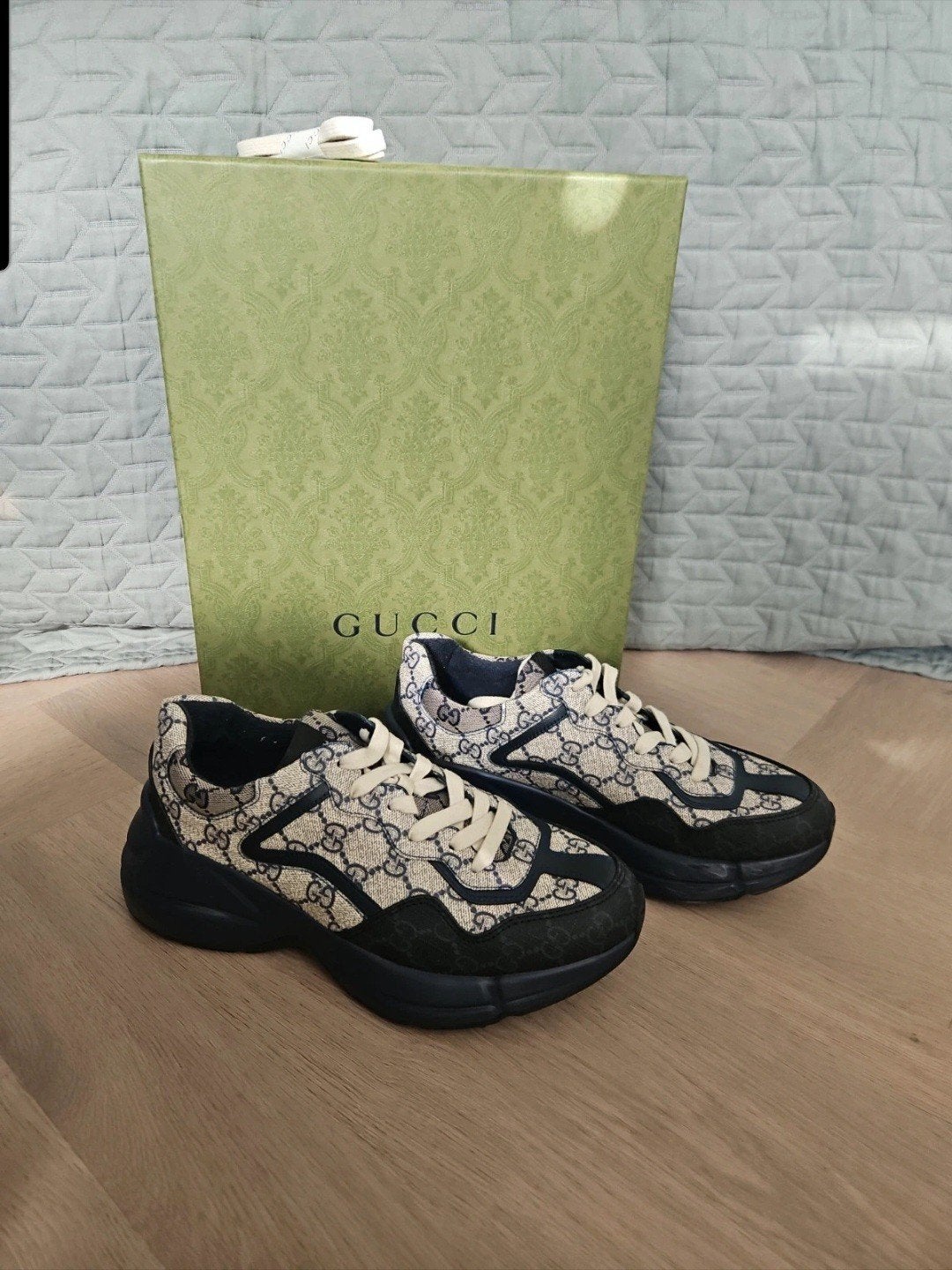 Originele Gucci Rhyton Sneakers - Maat 38.5 (valt als 39), Ophalen