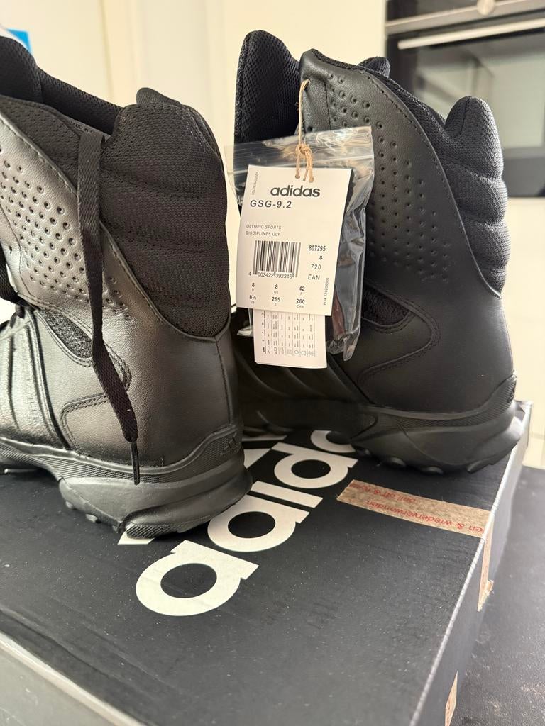 Adidas GSG-9.2 schoenen maat 42, Ophalen of Verzenden, Nieuw, Zwart, Boots