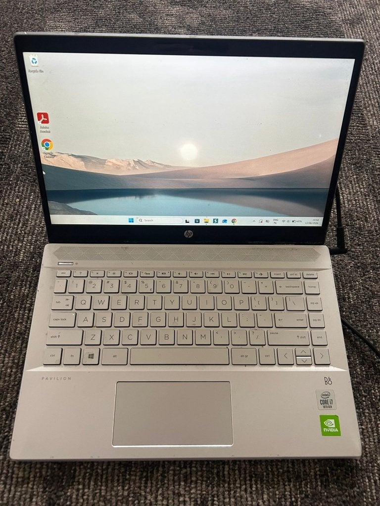 HP Pavilion Laptop i7 (soms flikkert scherm bij opstarten), Ophalen, Gebruikt, 2 tot 3 Ghz, Qwerty