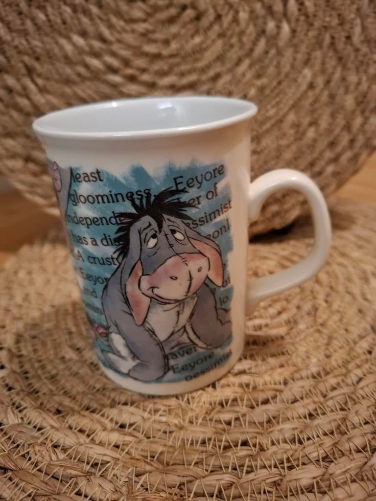 Super leuke beker met Igor, uit de serie Winnie de Pooh., Ophalen of Verzenden, Winnie de Poeh of vrienden, Nieuw, Servies
