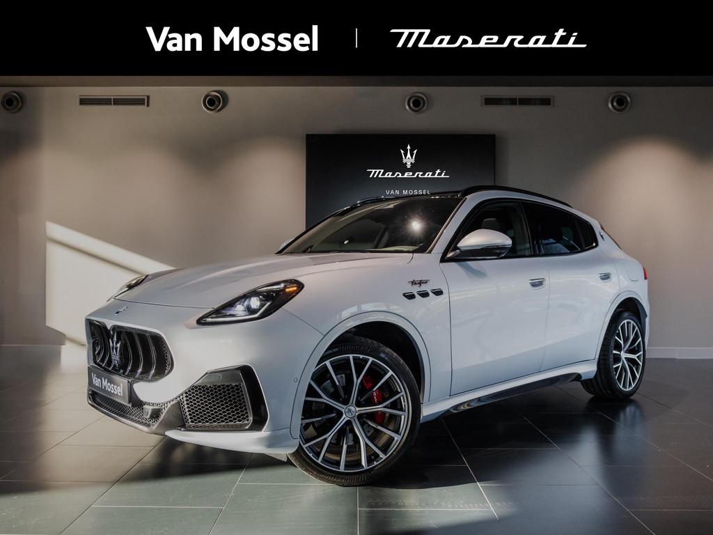 Maserati Grecale 3.0 V6 Trofeo V6 Twin-Turbo | 530 pk | 2 ja, Auto's, Maserati, Automaat, Gebruikt, 2500 kg, Wit