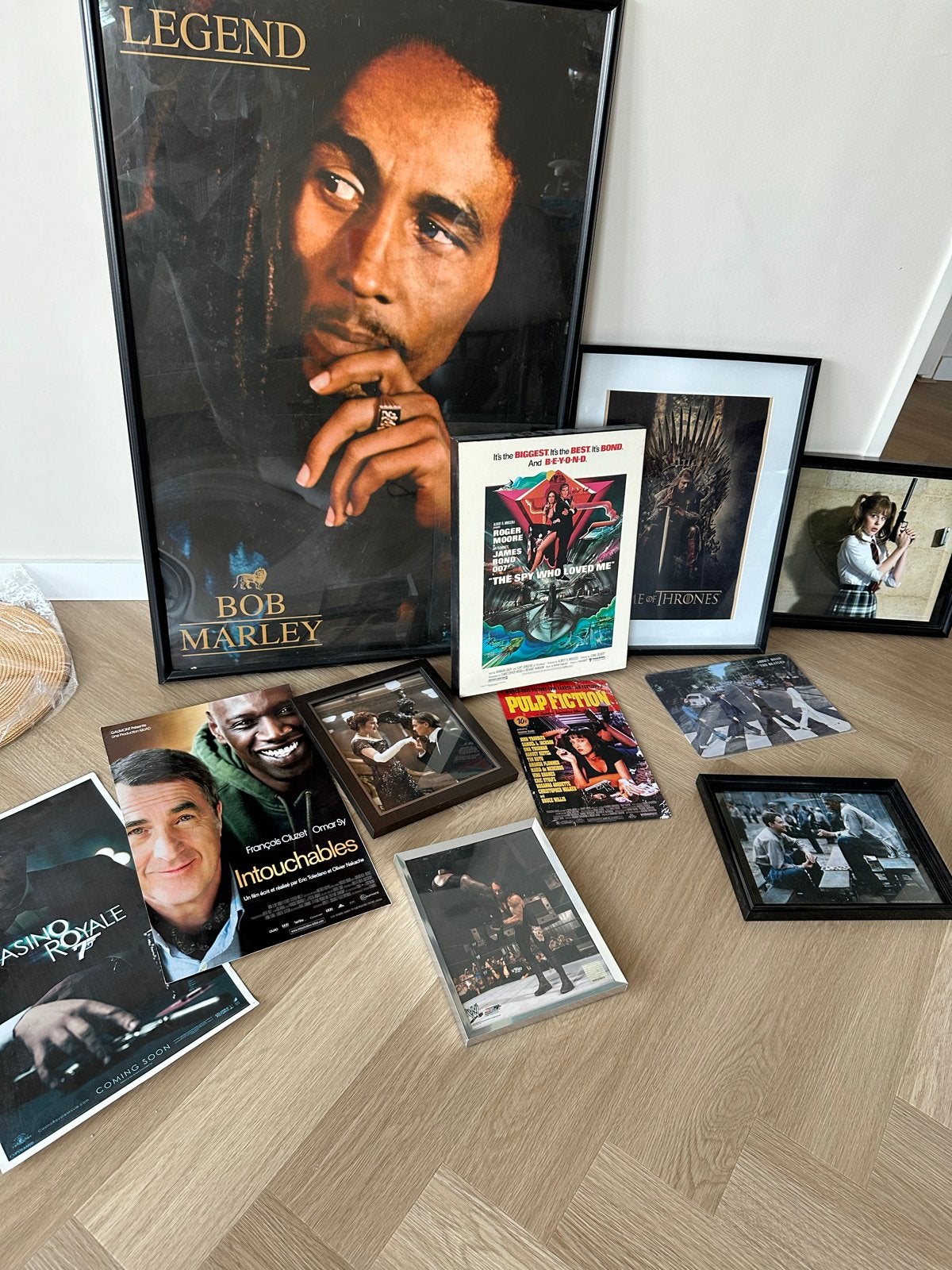 Alles mag weg voor 30 Euro! Verschillende film en muziek…, Verzamelen, Posters, Met lijst, Deurposter of groter, Ophalen of Verzenden