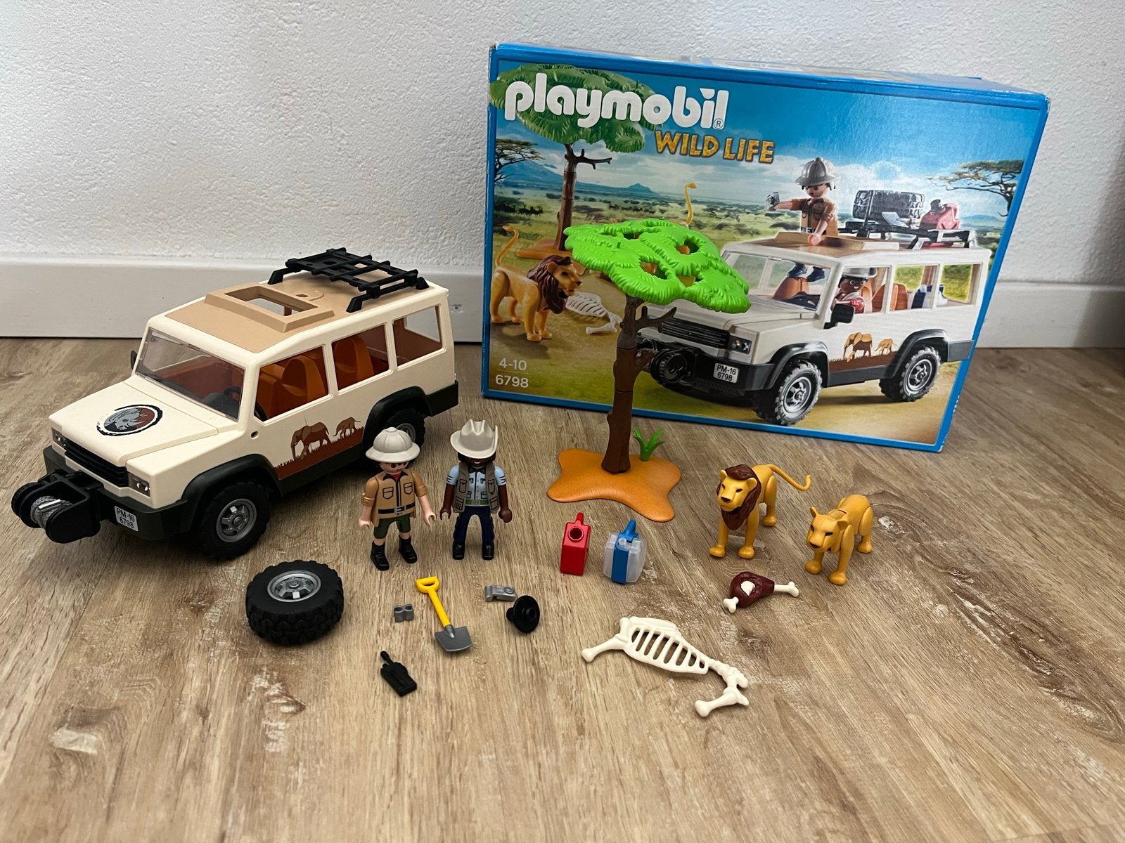 Playmobil Wild Life Safari Jeep Set 6798, Ophalen, Zo goed als nieuw, Jongen of Meisje