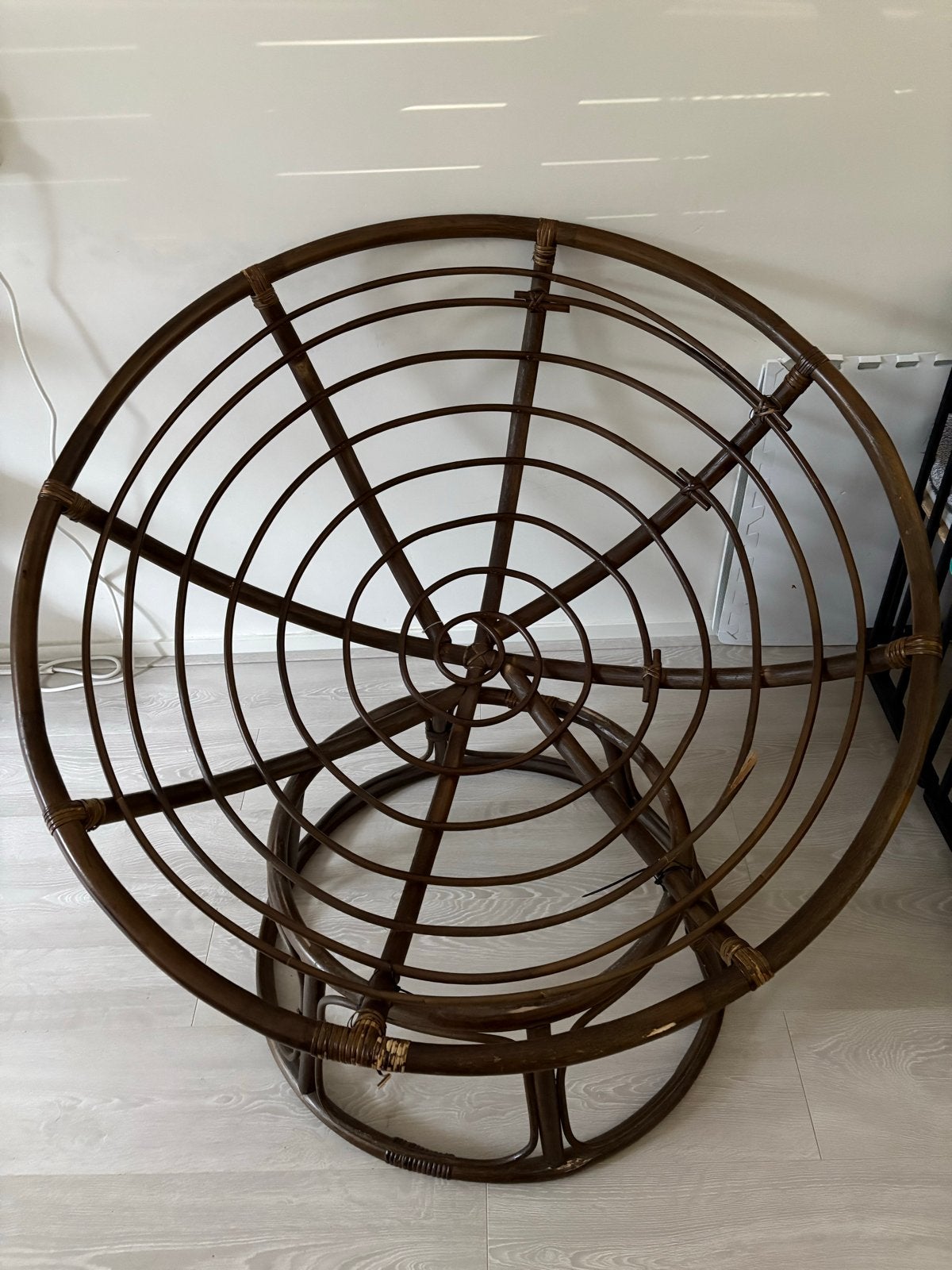 Papasan stoel met kussen - Rotan/Riet, Huis en Inrichting, Stoelen, Gebruikt, Bruin, Riet of Rotan, Ophalen of Verzenden