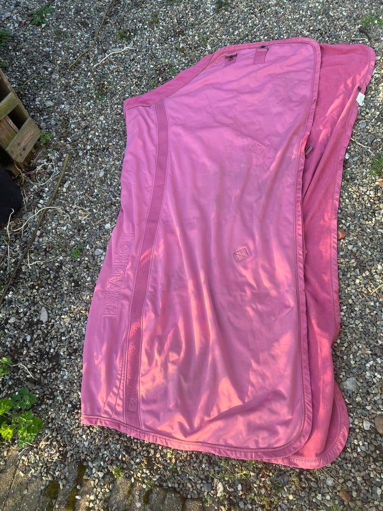 Deken paard roze Eskadron, Ophalen of Verzenden, Zo goed als nieuw