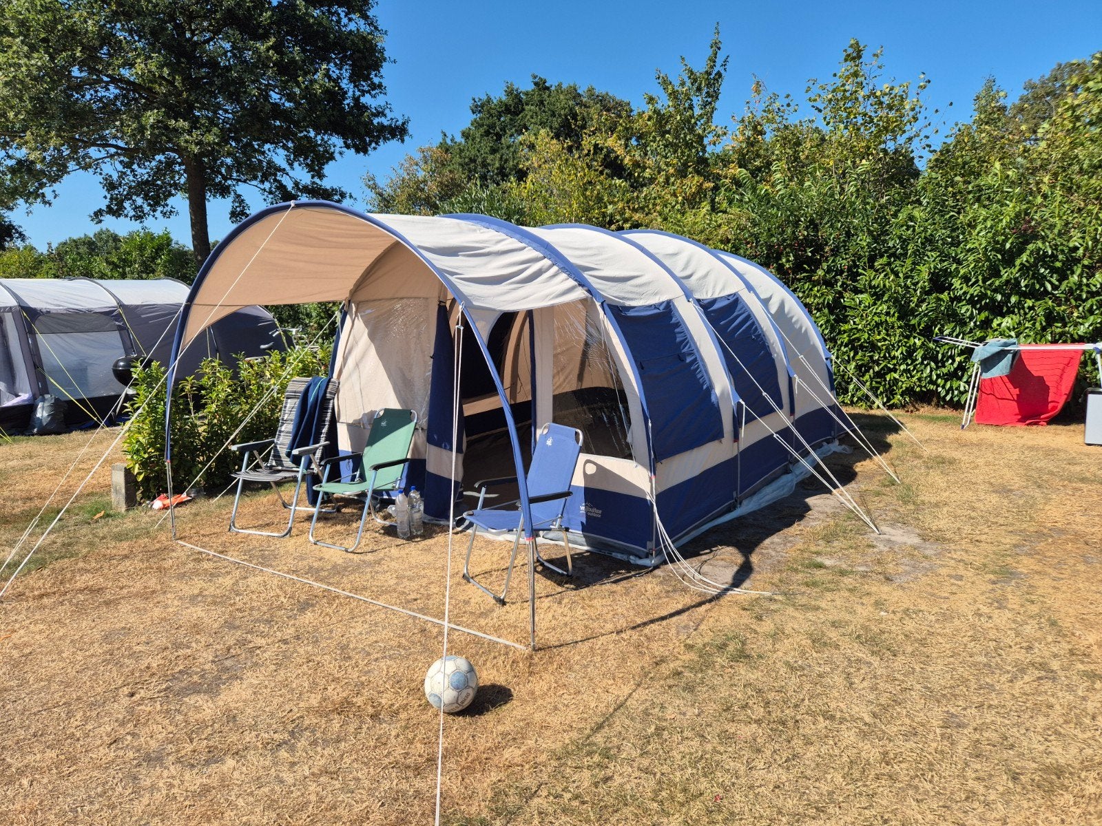 Tunneltent 4 Pers Vrijbuiter Cedar basic 320, Ophalen, Gebruikt, Tot en met 4