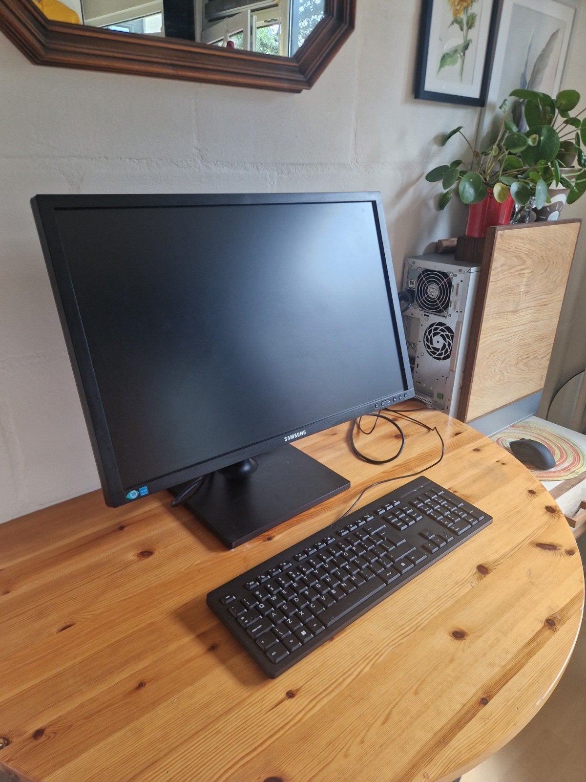 HP Z400 Workstation met Monitor en Toetsenbord, Computers en Software, Gebruikt, Ophalen of Verzenden, 238 GB, HP
