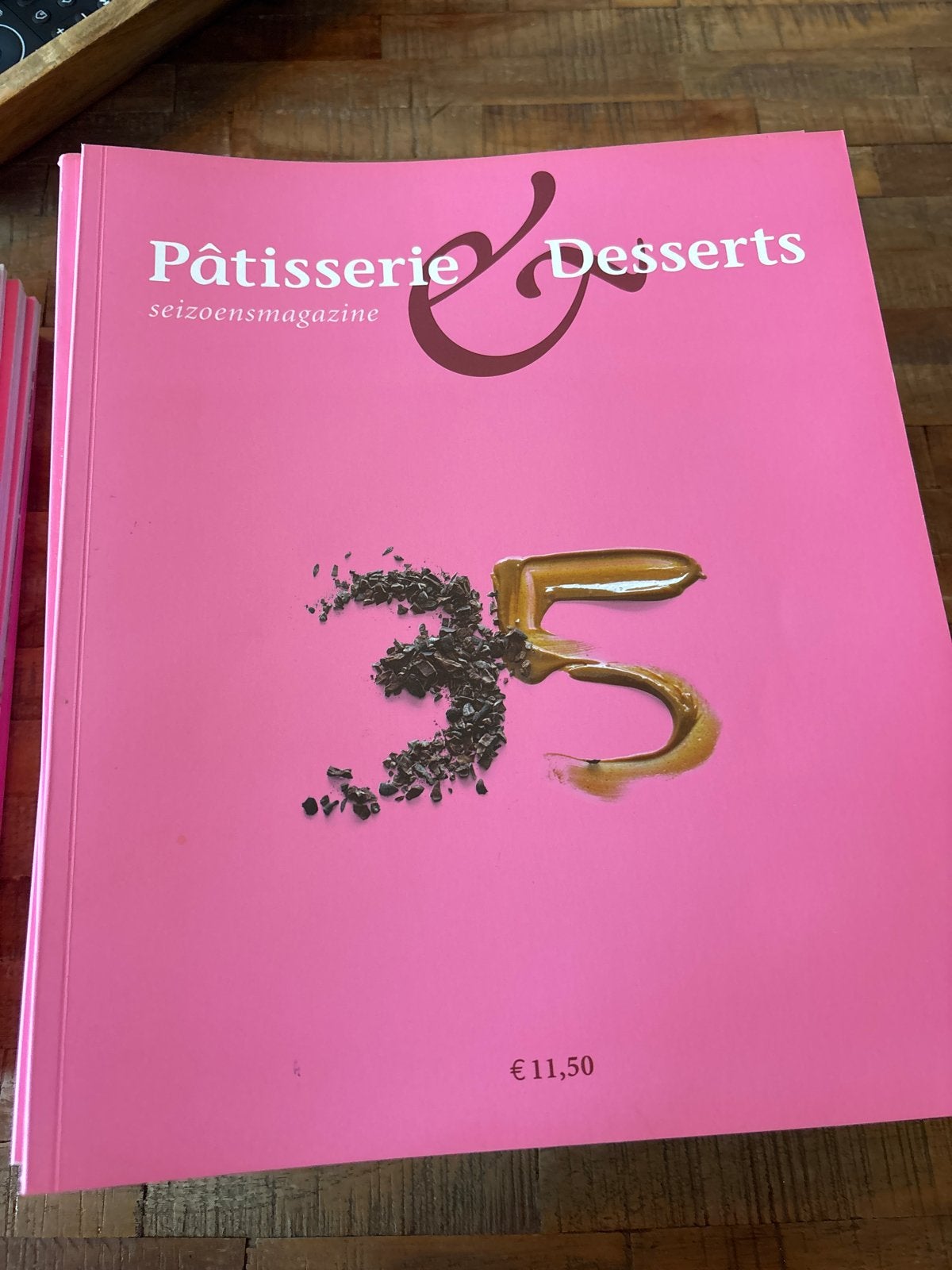 Pâtisserie & Desserts Seizoensmagazine - Editie 35, Ophalen of Verzenden, Zo goed als nieuw, Europa, Taart, Gebak en Desserts