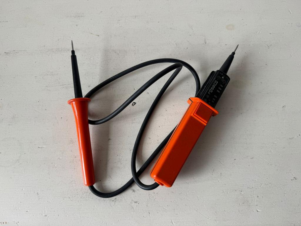 Een duspol voor gelijk- en wisselspanning 15 - 750V, Ophalen of Verzenden, Zo goed als nieuw, Elektriciteit