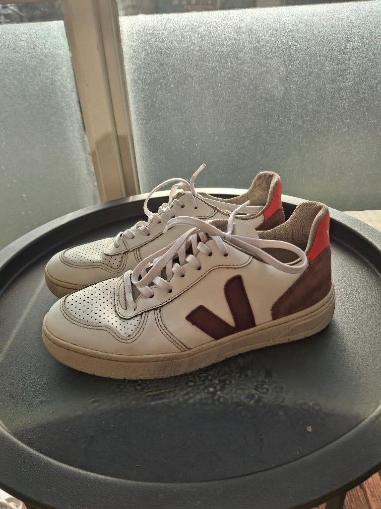 Veja sneakers dames maat 38, Kleding | Dames, Schoenen, Ophalen, Wit, Veja, Sneakers of Gympen