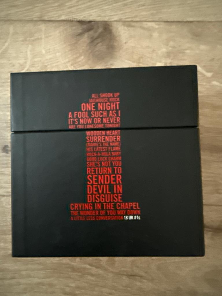 Elvis Presley UK #1 Singles Box Set - 18 CD's, Ophalen of Verzenden, 2000 - 2009, Zo goed als nieuw, Boxset