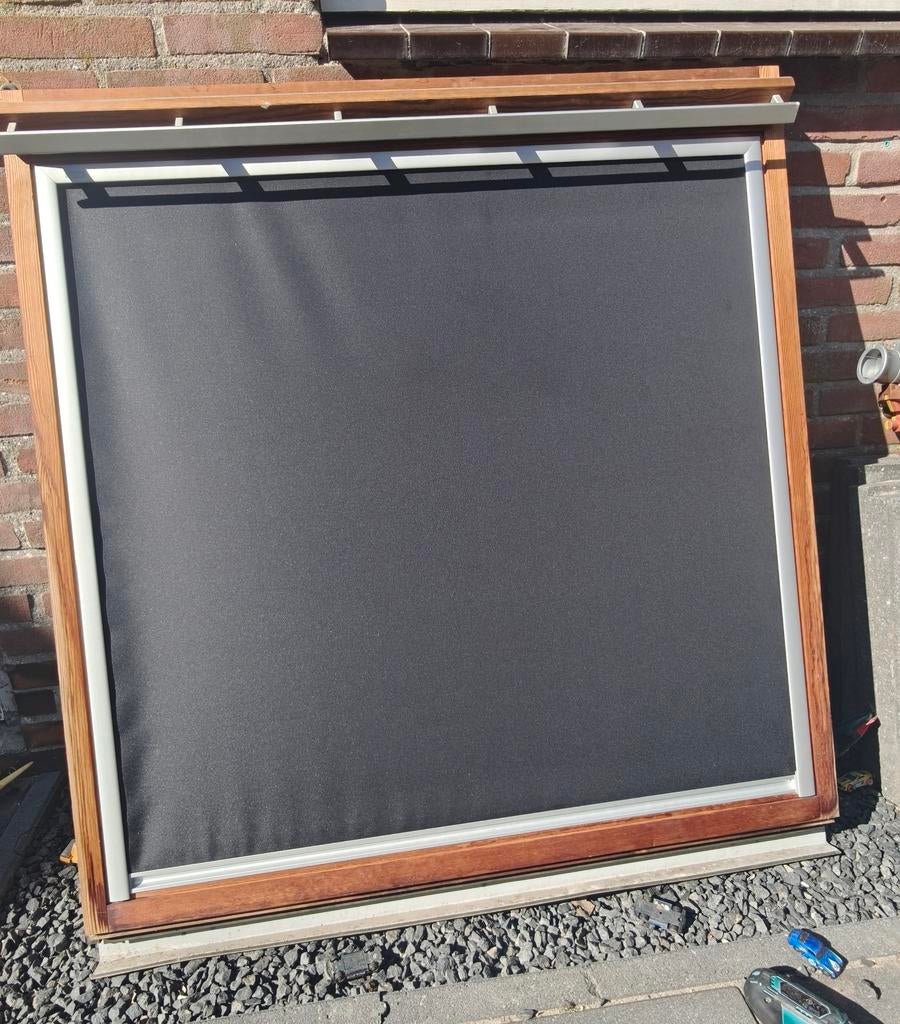 Velux verduisterend rolgordijn GGL4 zwart, Gebruikt, Zwart, Minder dan 100 cm, 50 tot 100 cm
