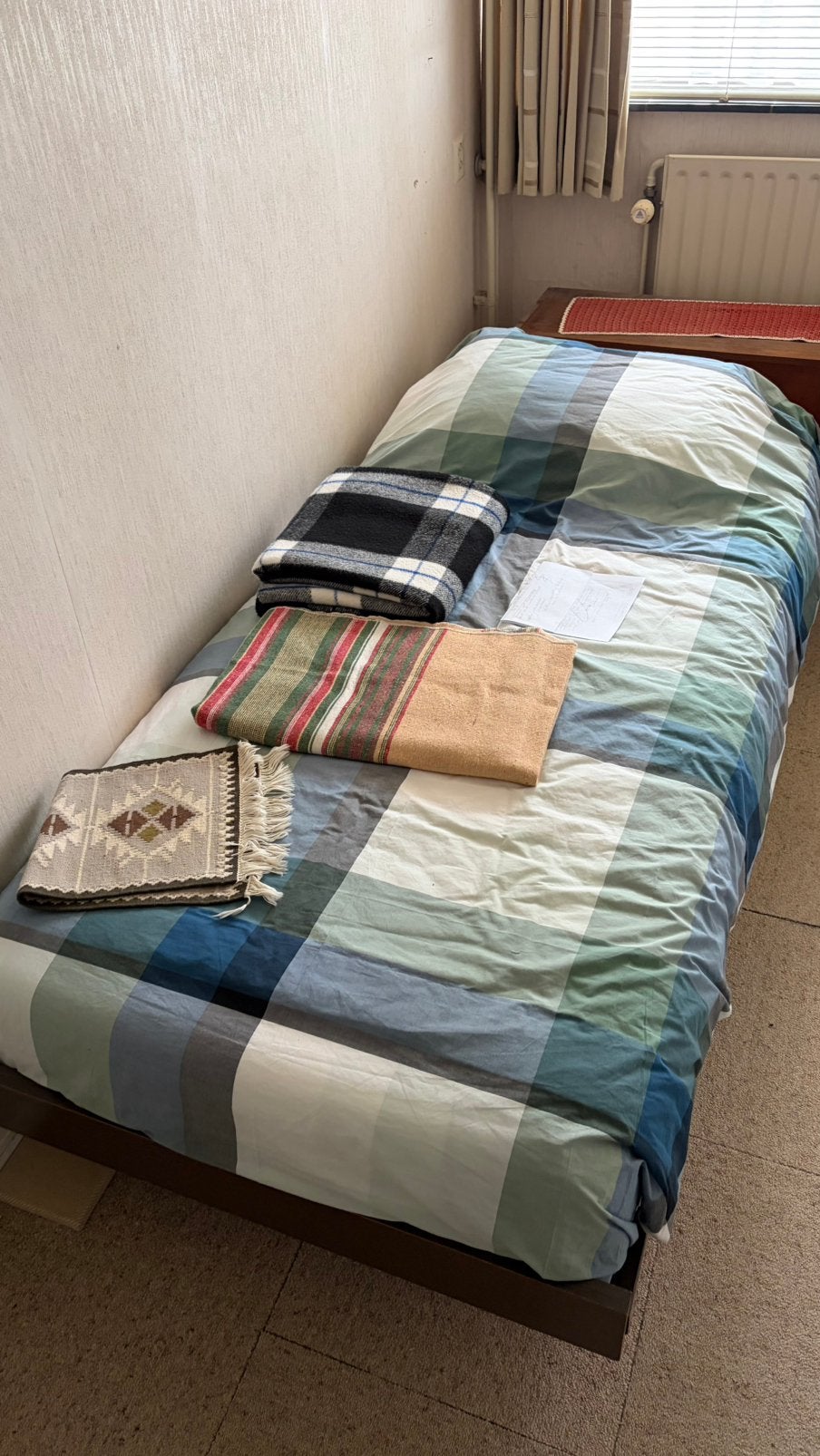 Bed, Ophalen, 90 cm, Eenpersoons, Zo goed als nieuw