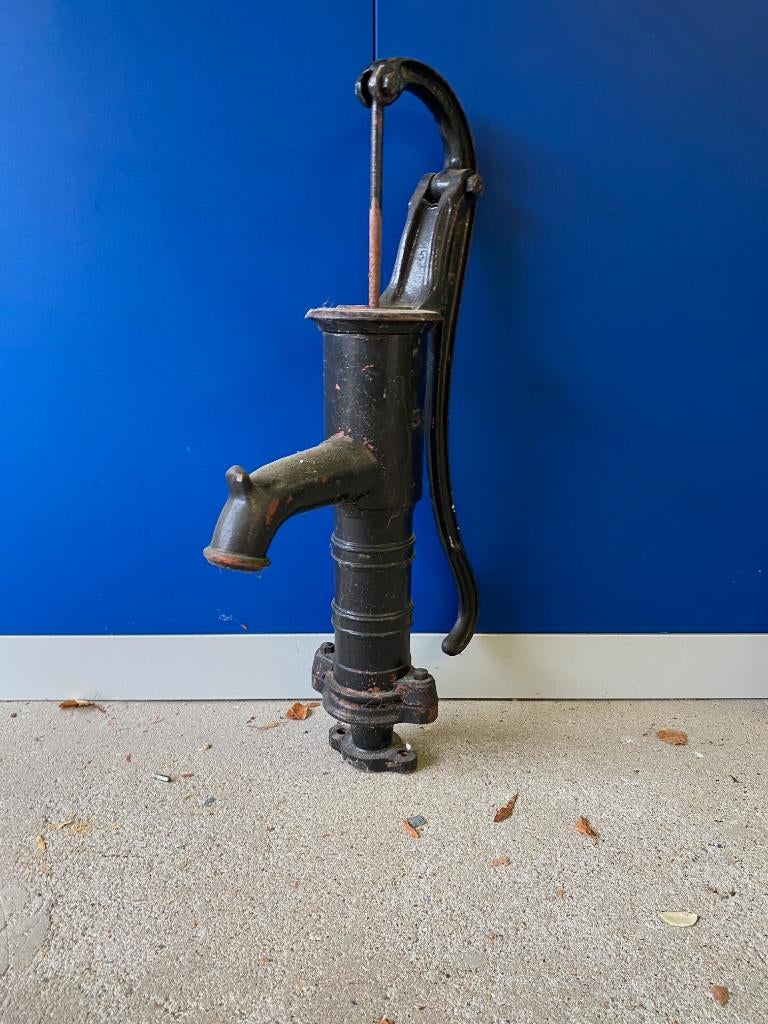 Ouderwetse waterpomp, Tuin en Terras, Waterpompen, Ophalen, Gebruikt, Handmatig, Overige typen
