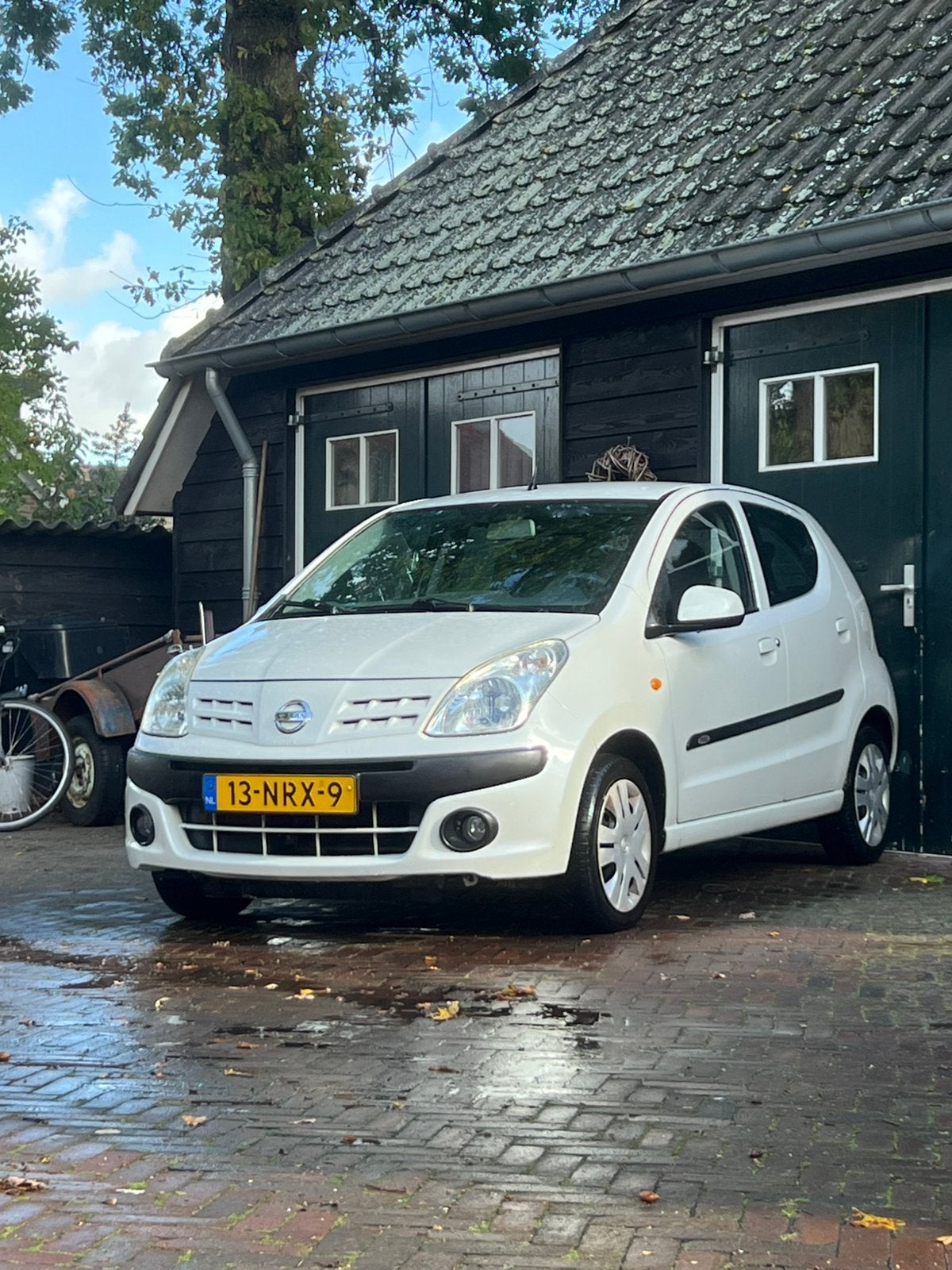 Nissan Pixo 1.0 50KW 5D 2010 Wit, Auto's, Voorwielaandrijving, 200 kg, 4 stoelen, Origineel Nederlands