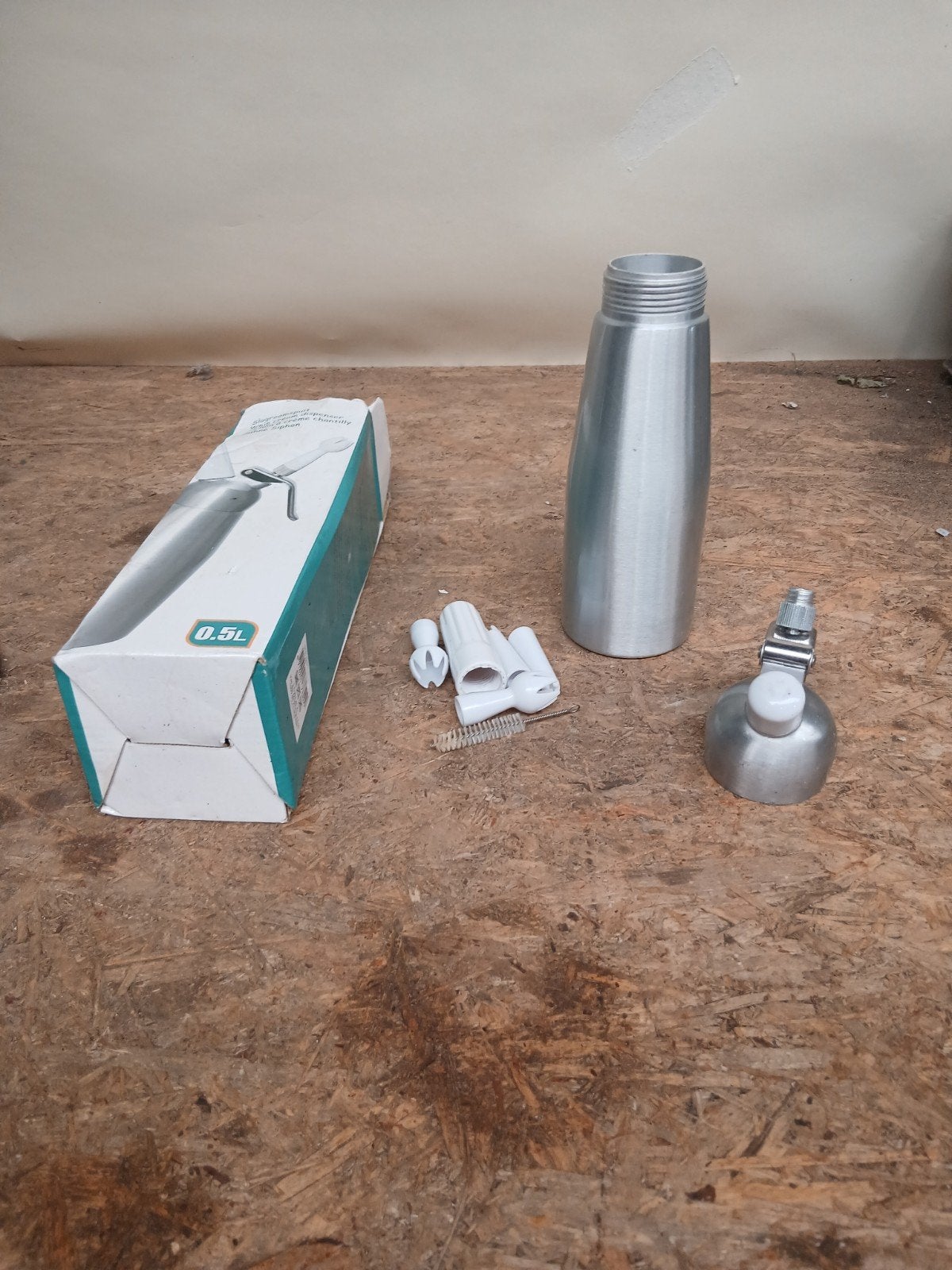 Slagroomspuit 0.5L - Zo goed als nieuw, Huis en Inrichting, Overige typen, Onbekend, Zilver, Ophalen of Verzenden