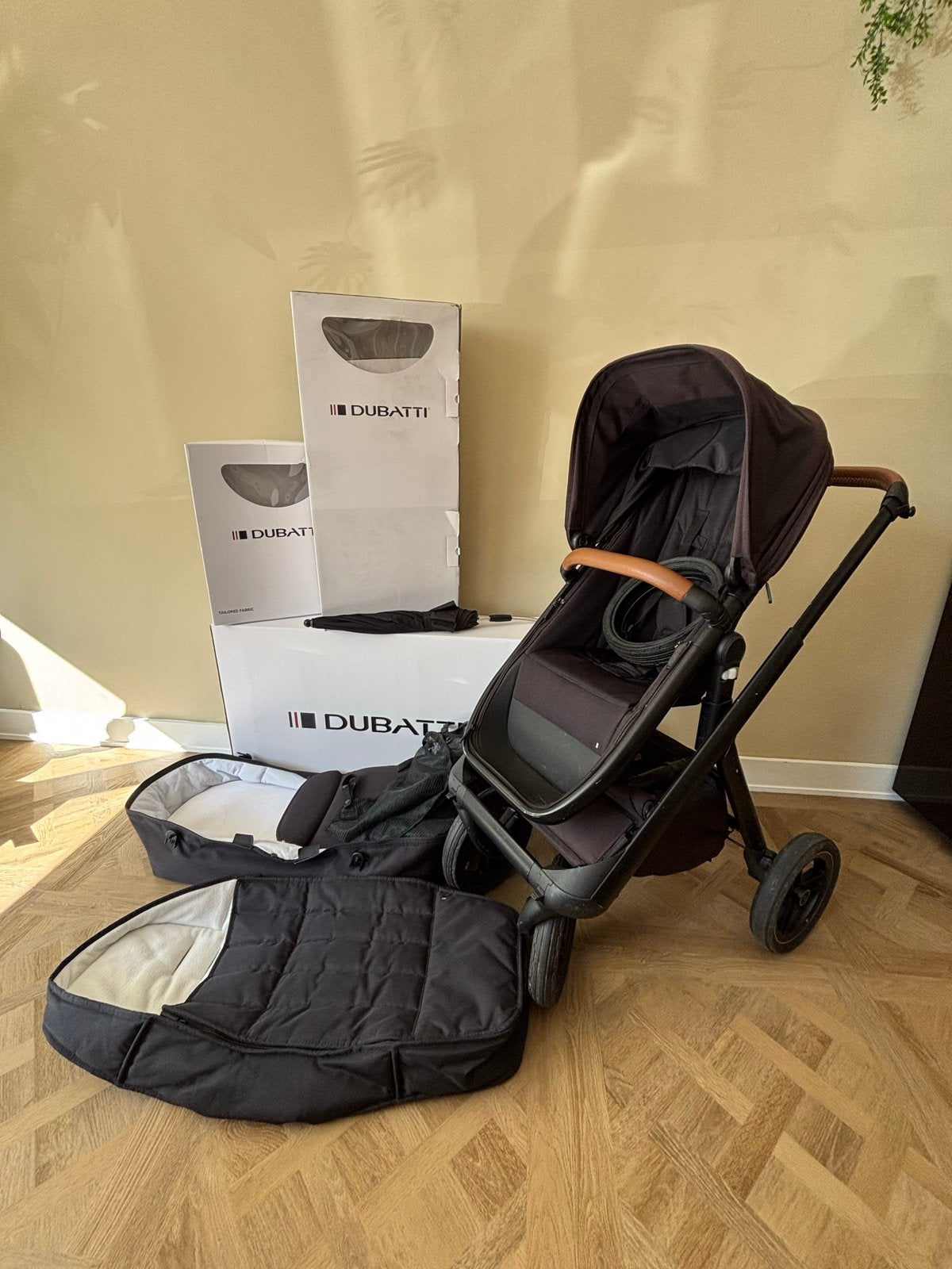 Dubatti One kinderwagen met reiswieg, voetenzak en parasol, Gebruikt, Combiwagen, Met reiswieg, Ophalen
