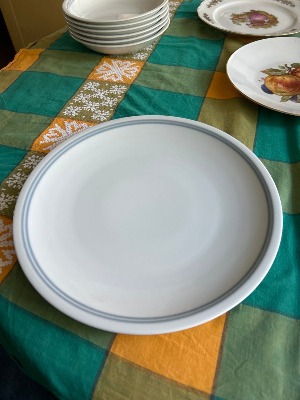 Wit bord met blauwe rand - Corelle, Ophalen