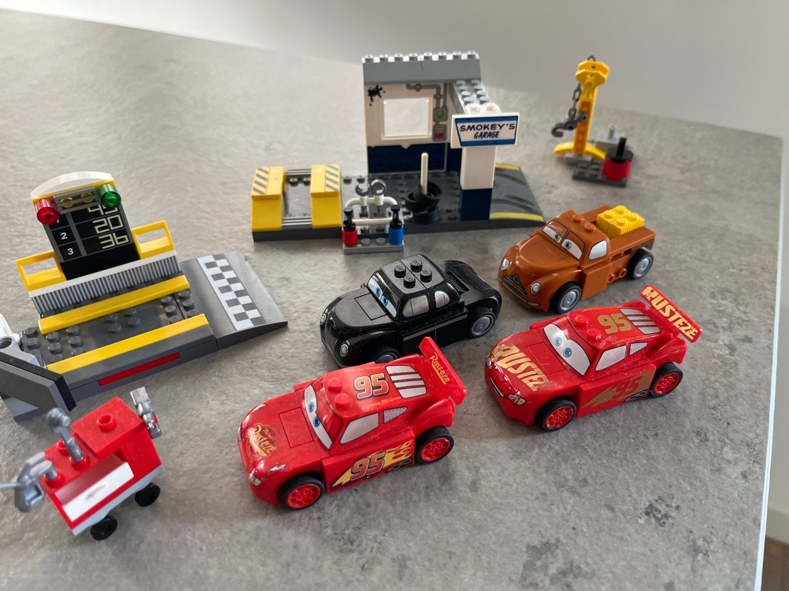 LEGO Juniors Cars 3 set 10743 Smokey's Garage & 10730, Overige thema's, Lego, Inclusief instructies, Ophalen of Verzenden