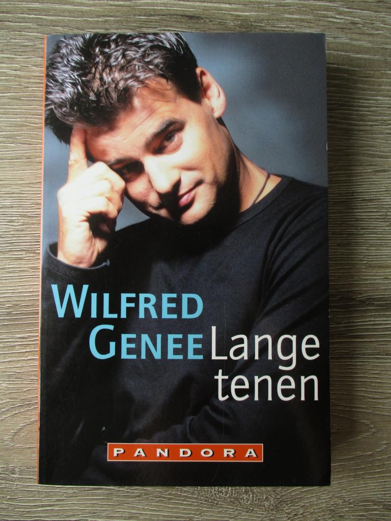 Lange tenen - Wilfred Genee, Ophalen of Verzenden, Gelezen