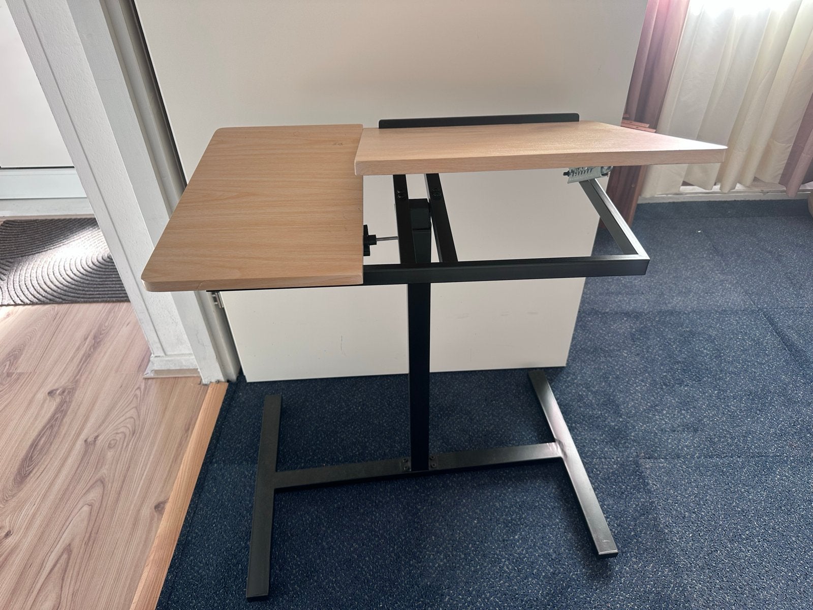 Verstelbare Laptop Tafel - Ideaal voor Thuiswerken, Ophalen, 55 tot 75 cm, Zo goed als nieuw, 60 cm of meer