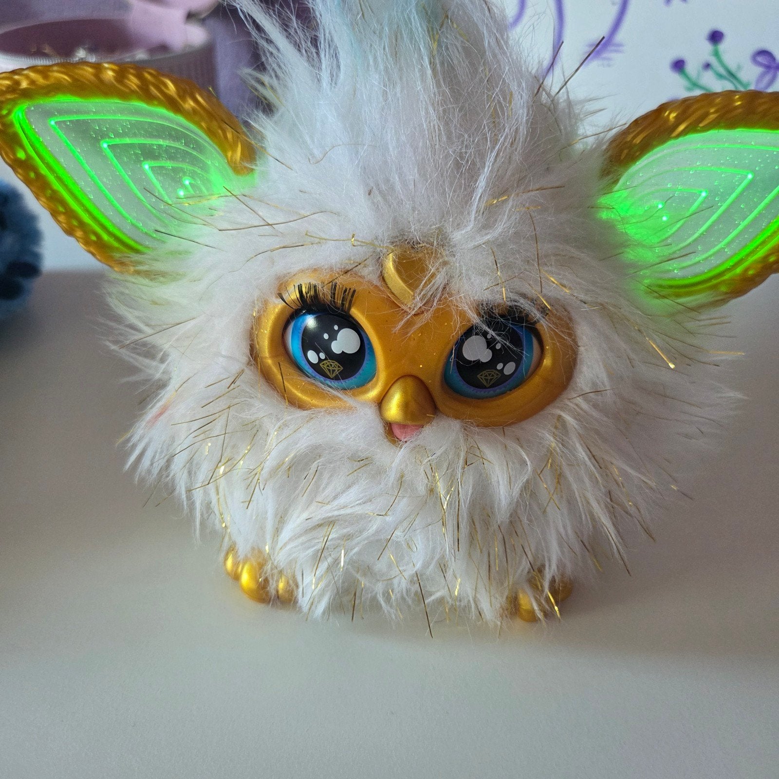 Furby actieve  knuffeldier met lichtgevende oren en pratende, Ophalen, Zo goed als nieuw, Jongen of Meisje