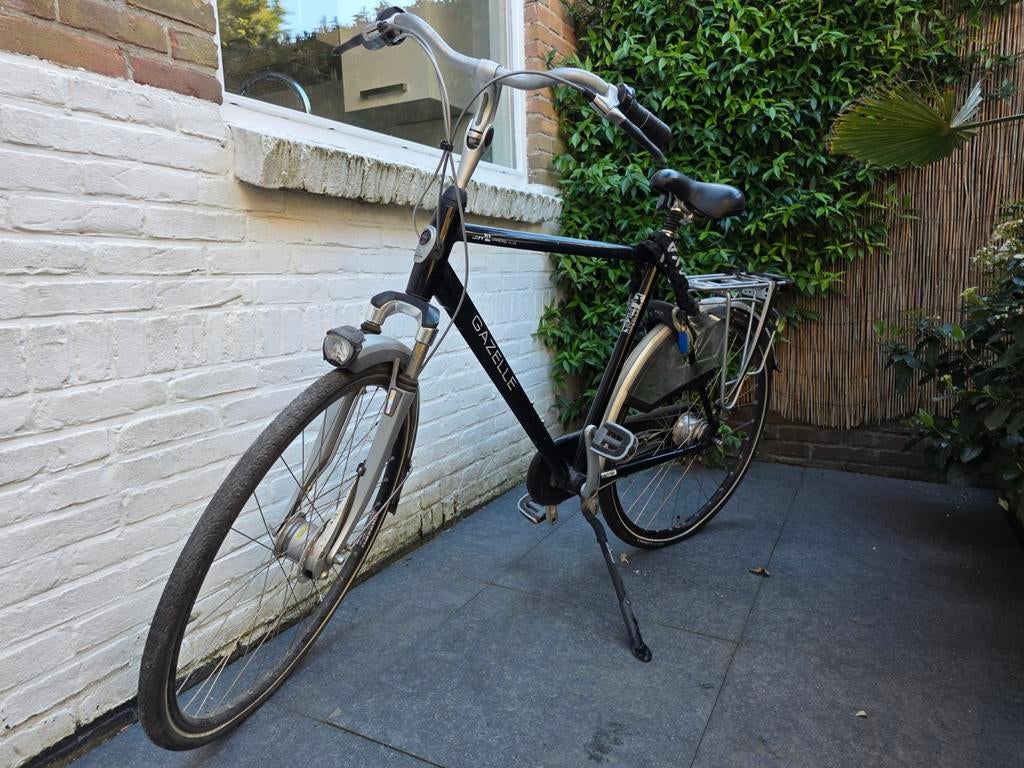 Gazelle fiets - Zwart, gebruikt, Fietsen en Brommers, Fietsen | Dames | Damesfietsen, Ophalen, Velgrem, Versnellingen, Gazelle