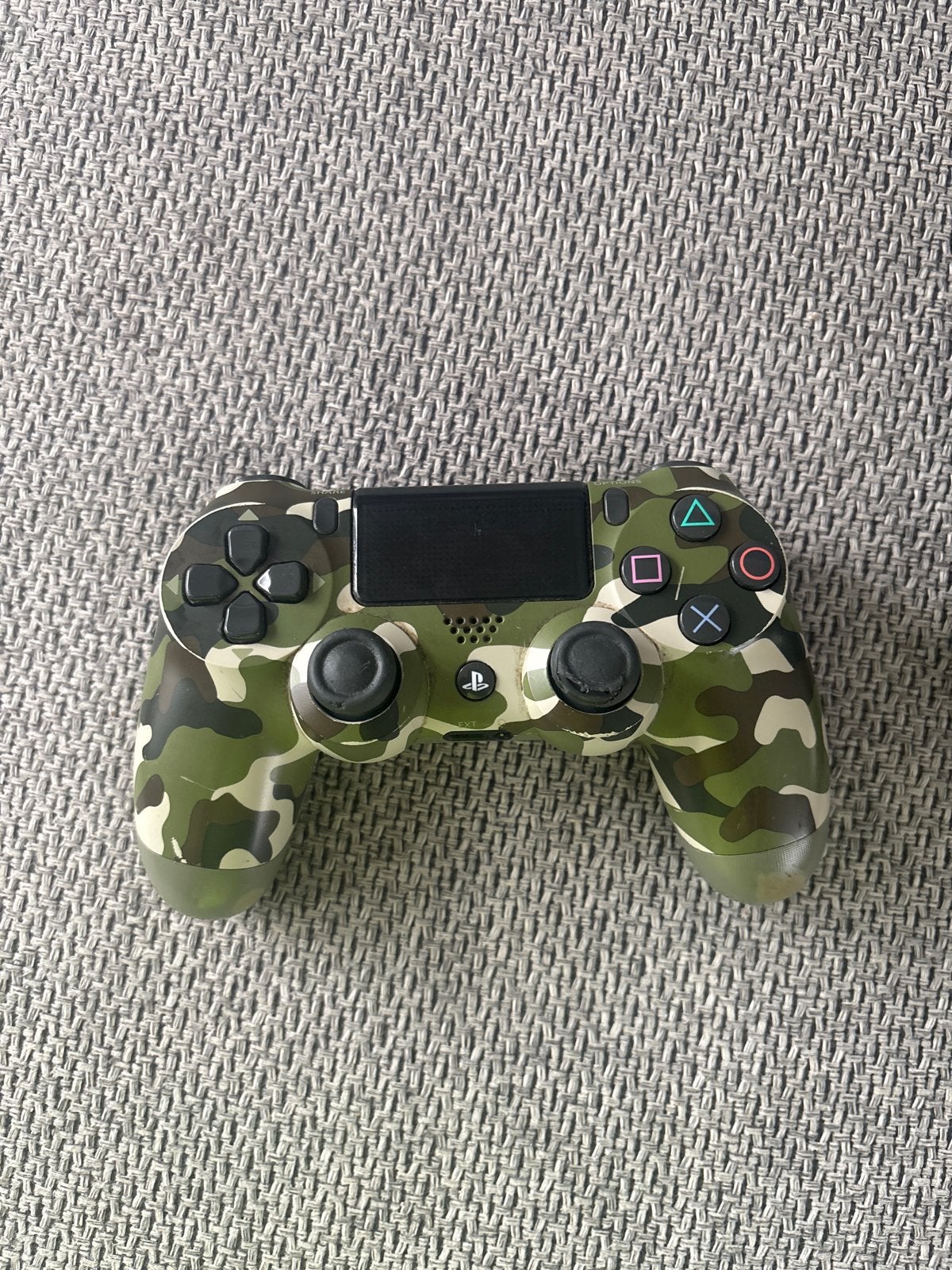 PlayStation 4 Slim met 2 controllers en FC26 game, Ophalen, Gebruikt, Eén computer, Sport