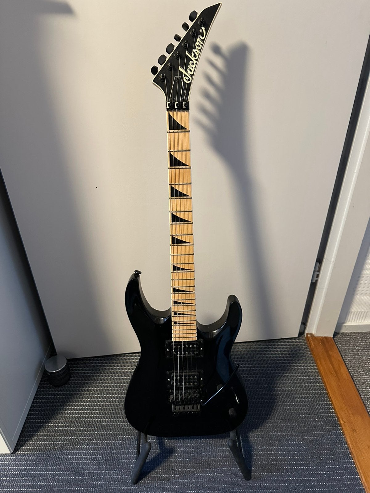 Jackson Dinky - Seymour Duncan elementen, Ophalen, Zo goed als nieuw, Solid body, Overige merken