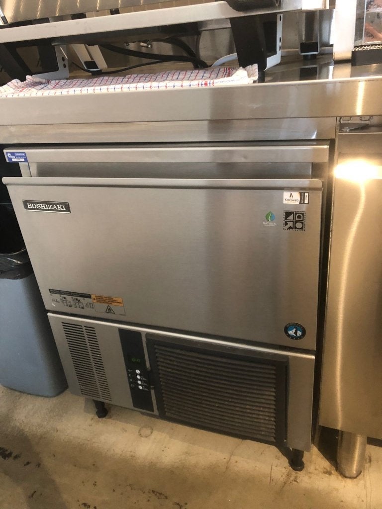 Hoshizaki IJsblokjesmachine 47kg/24uur IM-45CPE - RVS, Zakelijke goederen, Horeca | Keukenapparatuur, Ophalen, Gebruikt, RVS Meubilair