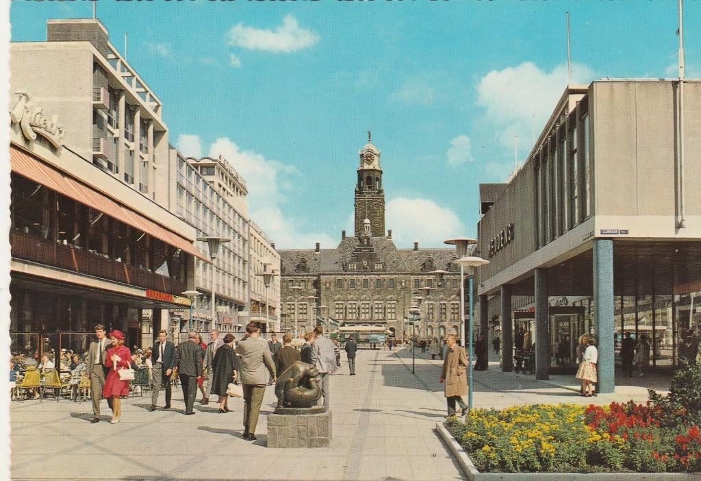 ROTTERDAM Stadhuisplein met Ruteck's en Meddens, Verzenden, 1960 tot 1980, Ongelopen, Zuid-Holland