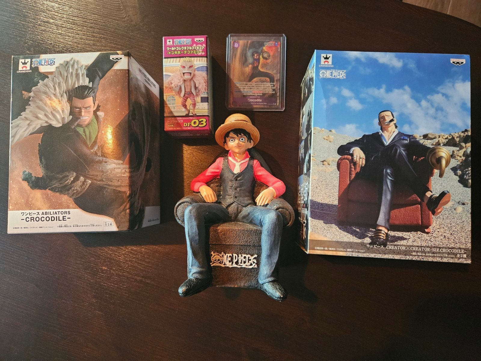 One Piece Collectie Sir crocodile/luffy/doflamingo, Ophalen of Verzenden, Zo goed als nieuw