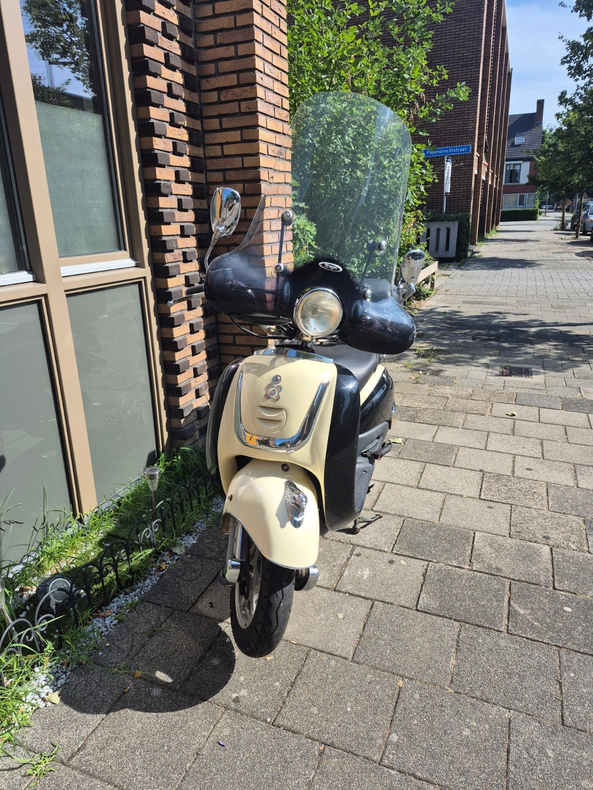 Agm scooter met windscherm en topkoffer, Ophalen of Verzenden, Benzine, Overige merken
