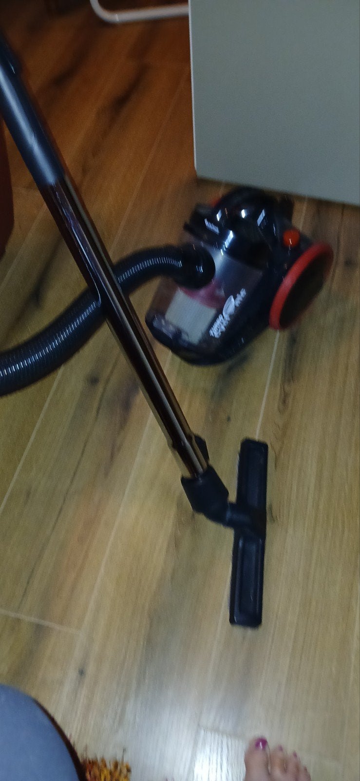 Foto 4 van Compacte stofzuiger - Ideaal voor kleine ruimtes