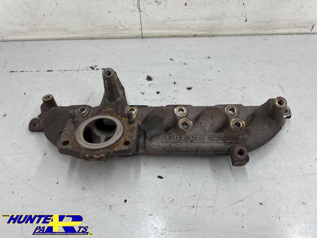 Uitlaatspruitstuk Volvo V70/XC90/S60/S80 ('00-'08) 30637921, Gebruikt, Ophalen of Verzenden, Volvo, Volvo