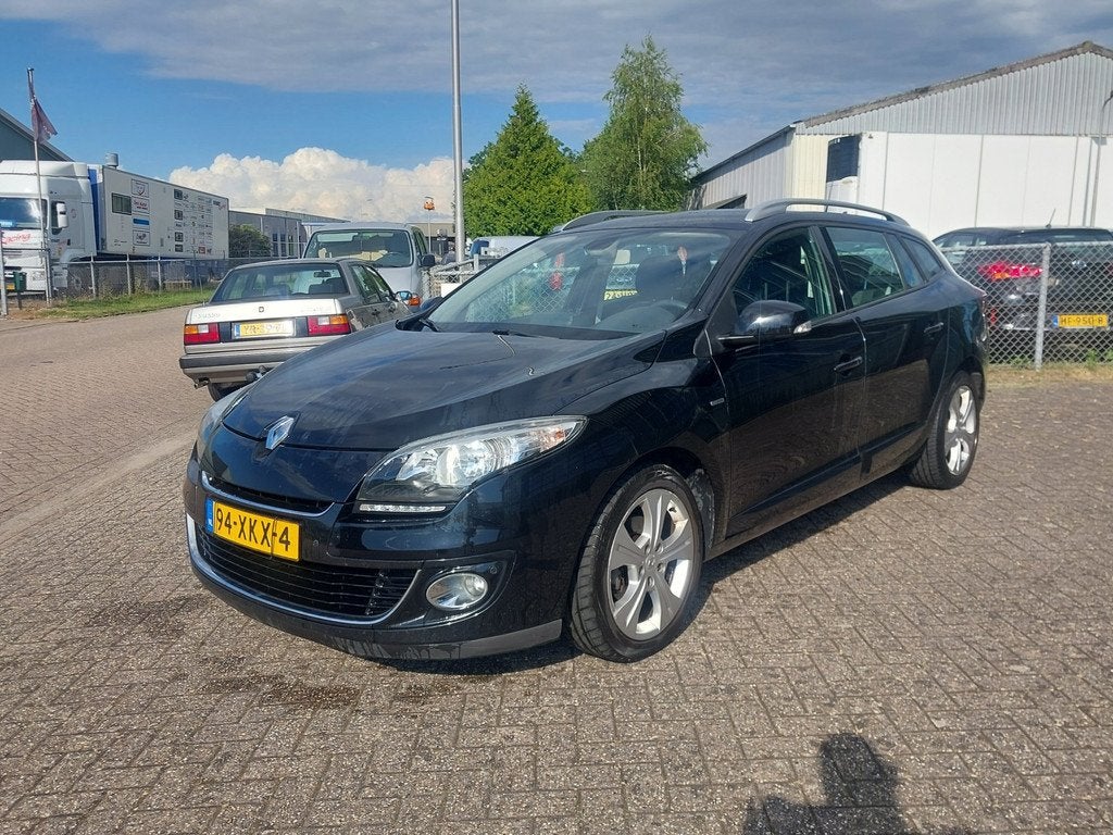 Renault Mégane Estate 1.5 dCi Bose, Auto's, Renault, Voorwielaandrijving, Euro 5, Gebruikt, Zwart
