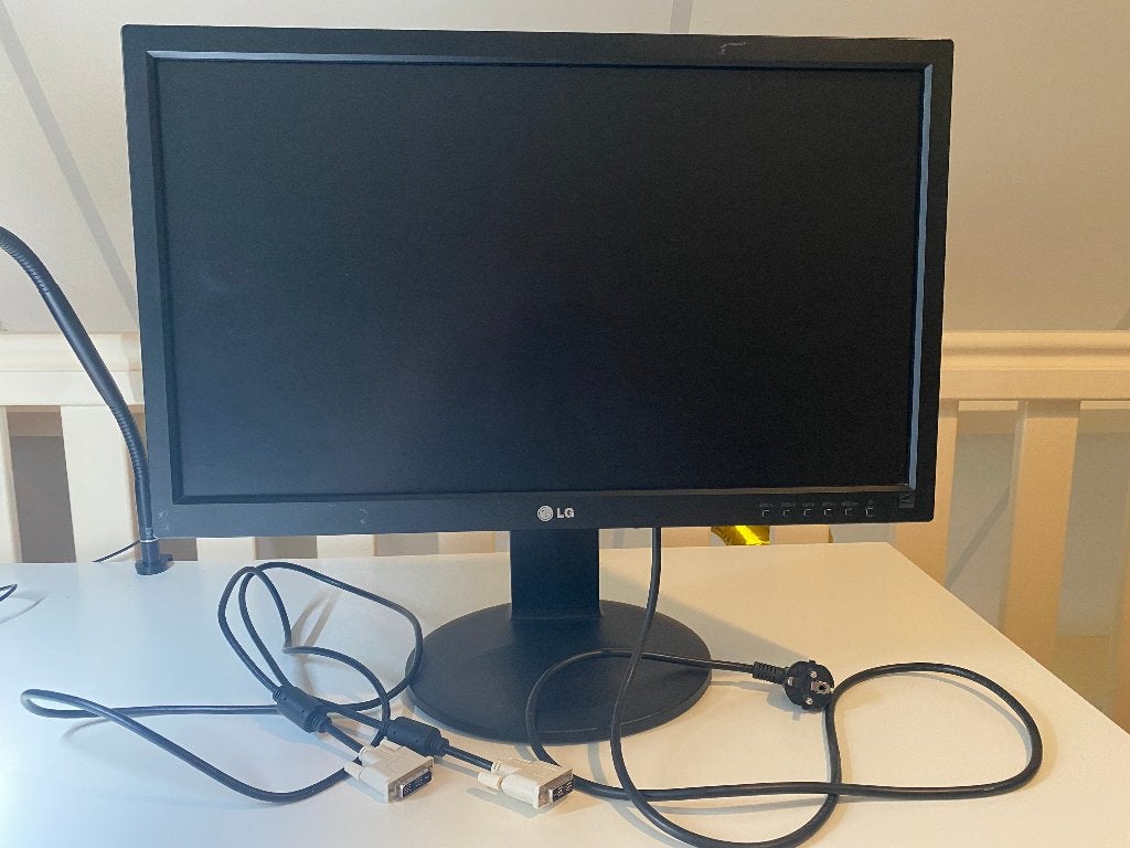LG 23" Full HD IPS Monitor - Incl Digitale DVI-D Kabel, IPS, Full HD, Onbekend, In hoogte verstelbaar
