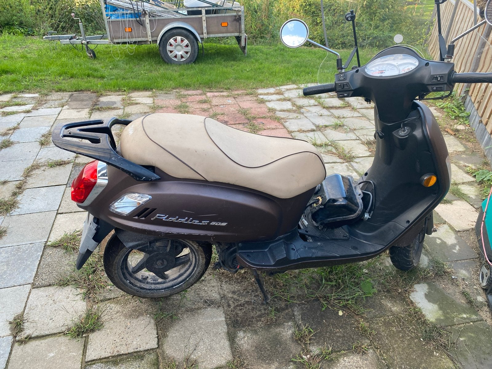 Scooter (defect) met extra velgen - ideaal voor onderdelen, Fietsen en Brommers, Ophalen of Verzenden, Gebruikt