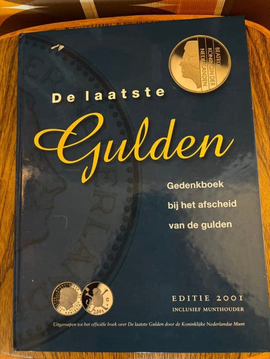 De laatste Gulden - Gedenkboek met munten (Editie 2001), Postzegels en Munten, Ophalen of Verzenden, Koningin Beatrix, Overige waardes