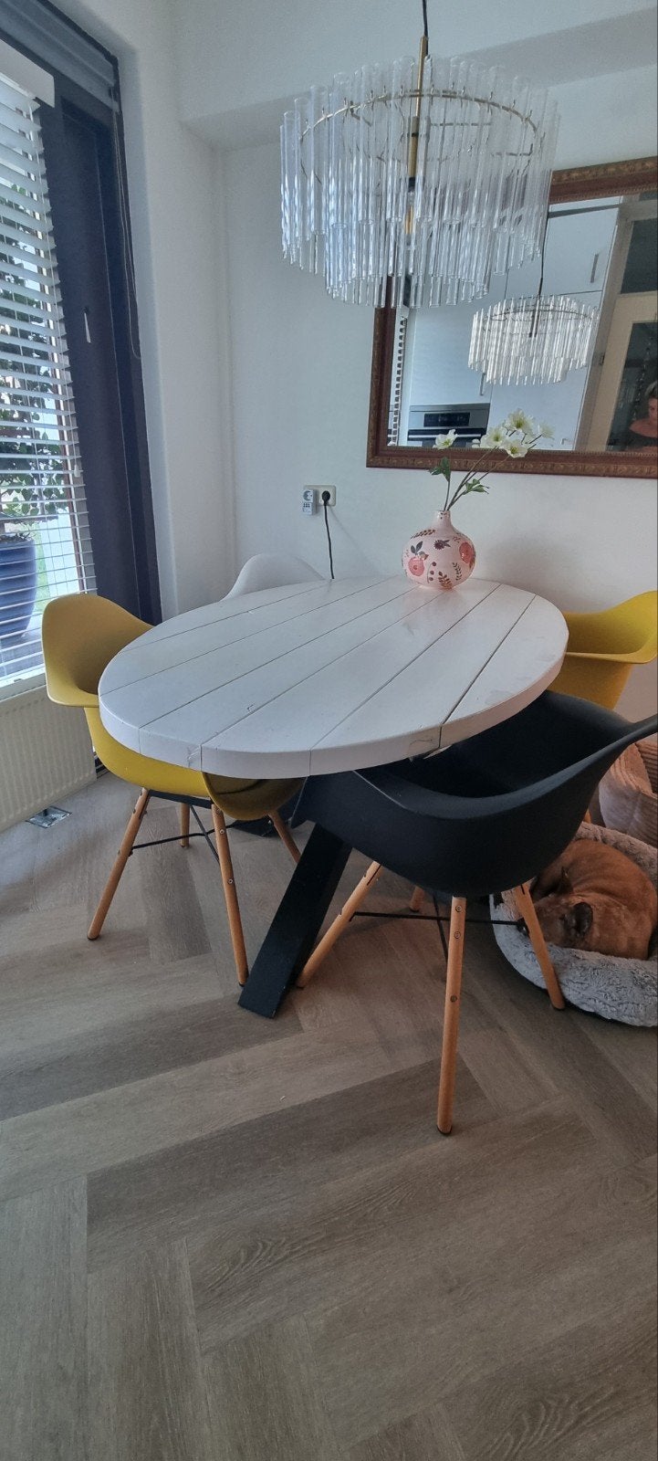 Houten tafel met 4 stoelen, Ophalen, Kunststof, Gebruikt, 50 tot 100 cm